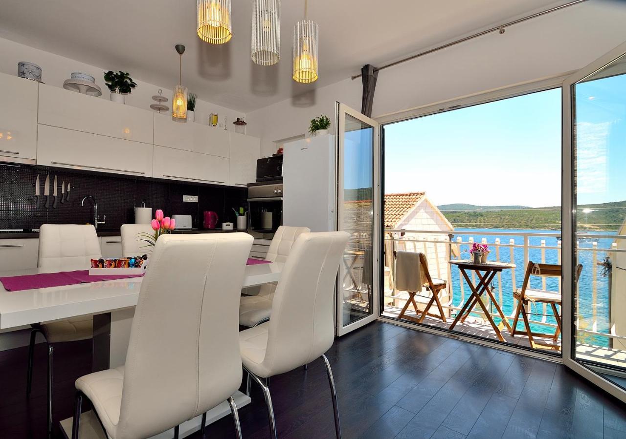 Apartman Staro Selo Primošten Екстериор снимка